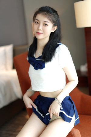 丈夫面前被侵犯